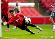 kaiyun-包含荷甲赛前走向成谜；广东宏远队长鼓劲；引发热议；赛程密集仍需轮换的词条-kaiyun