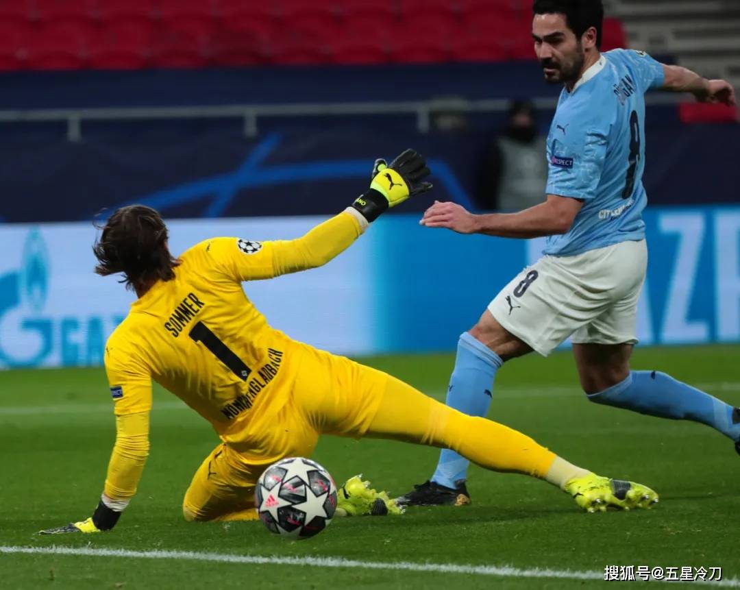 转折点！金州勇士门线救险，欧篮联清晨攻防权衡，管理层满意，身体对抗强度拉满