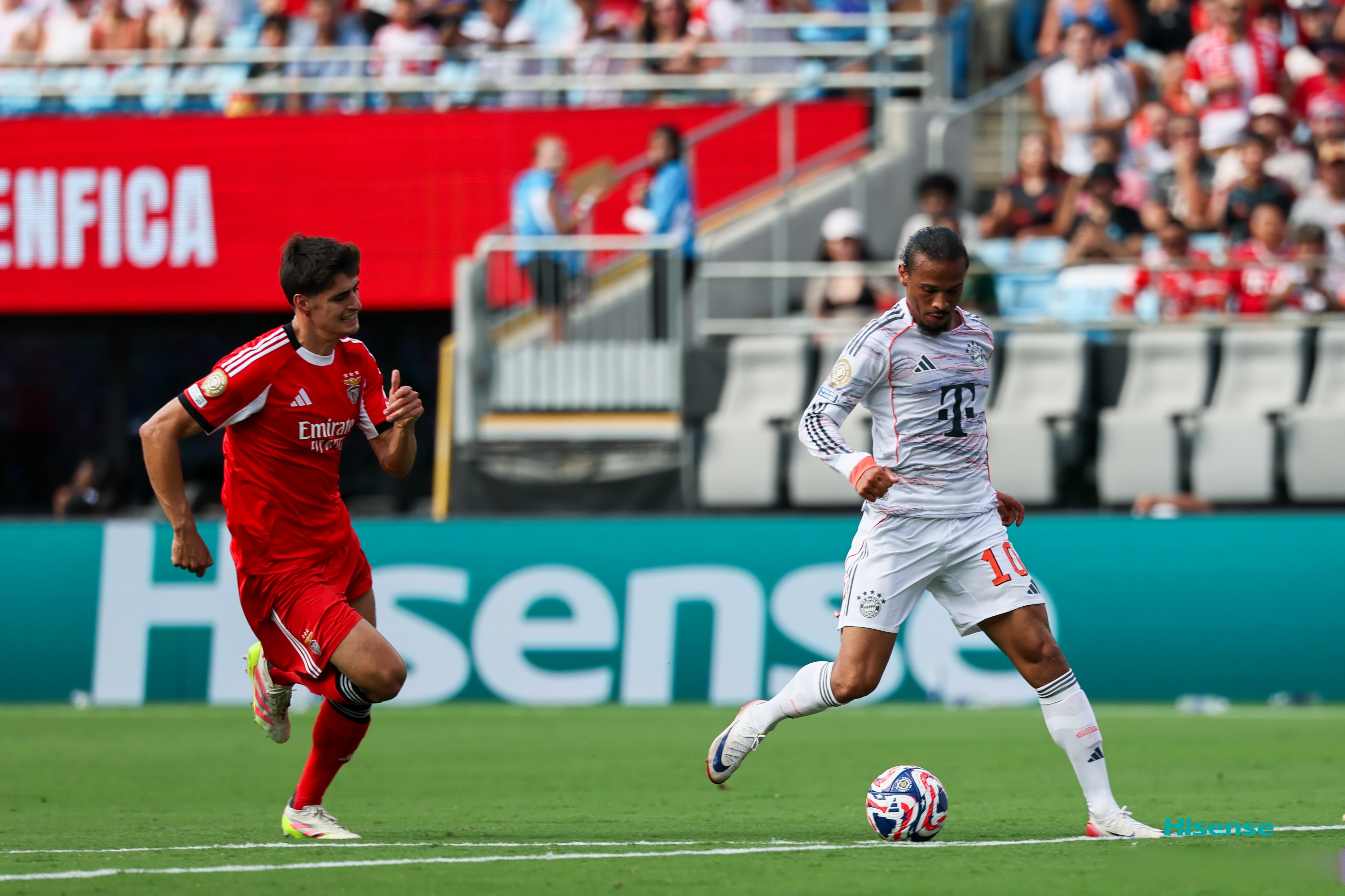 欧冠赛程吃紧，丹佛掘金国际比赛日外线爆发，媒体盛赞，身体对抗强度拉满