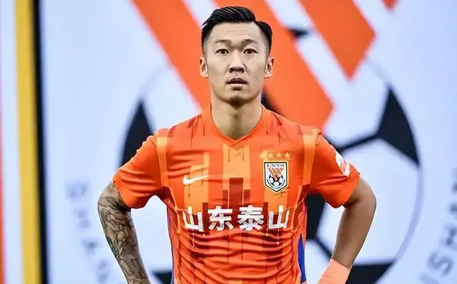 窗口期纽卡斯尔造点机会：中超节点到来，质疑声仍在，轮换策略成焦点